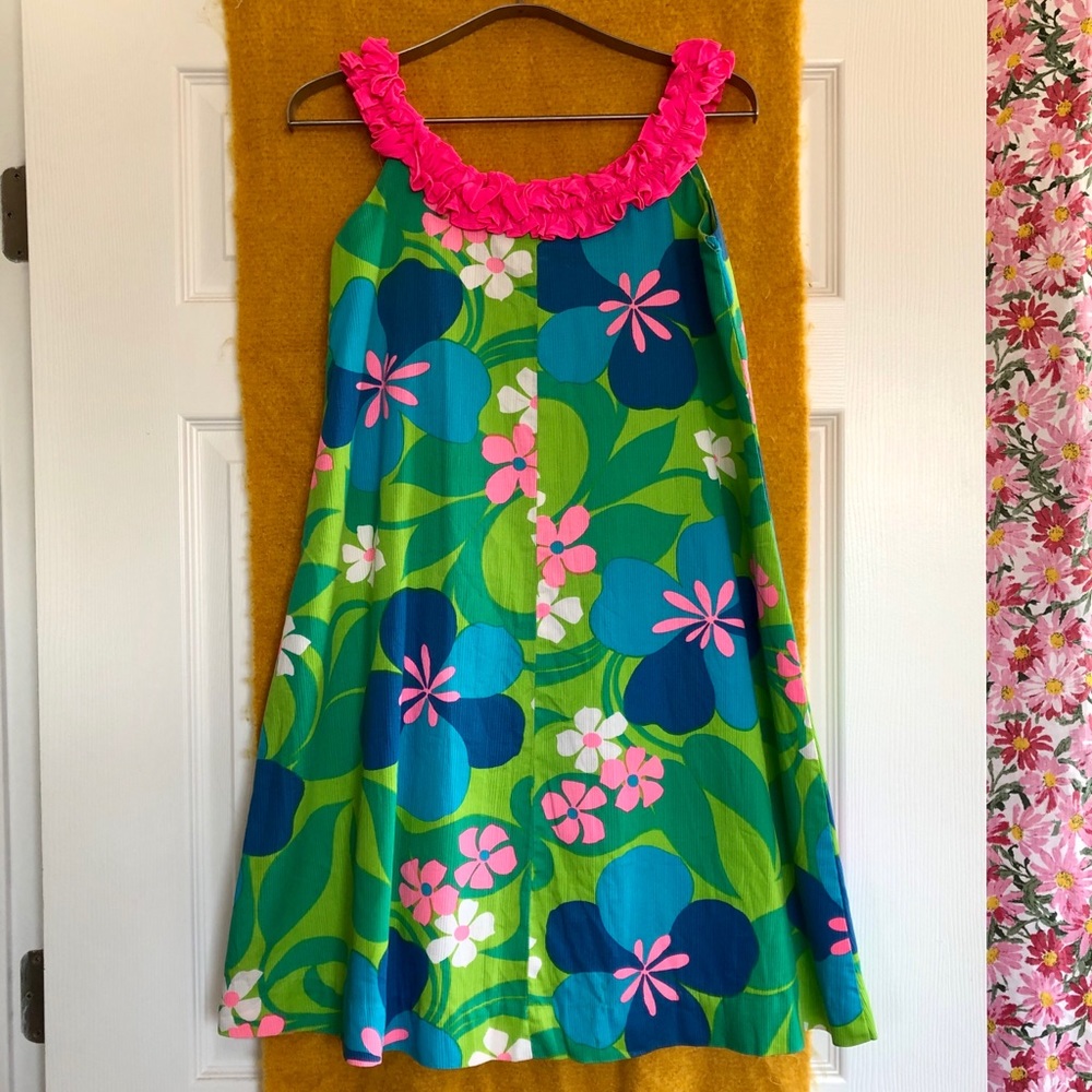 Vintage Flower Power Hawaiian Dress